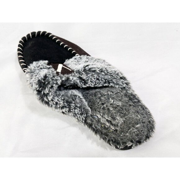 VONMAY Womens Warm Fuzzy Slippers Faux Fur Closed Toe Slip on House Shoes - Picture 8 of 12